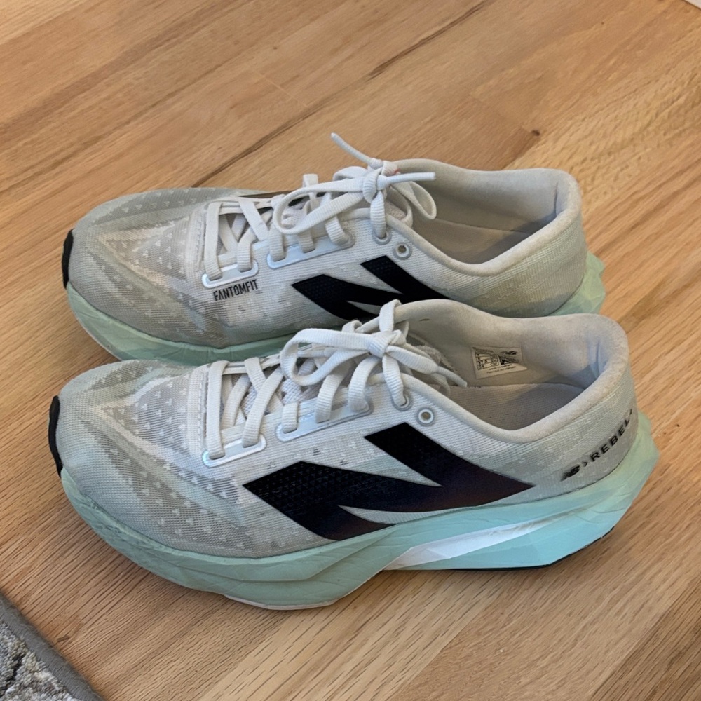 New Balance fantomfit Rebel fuel cell shoes